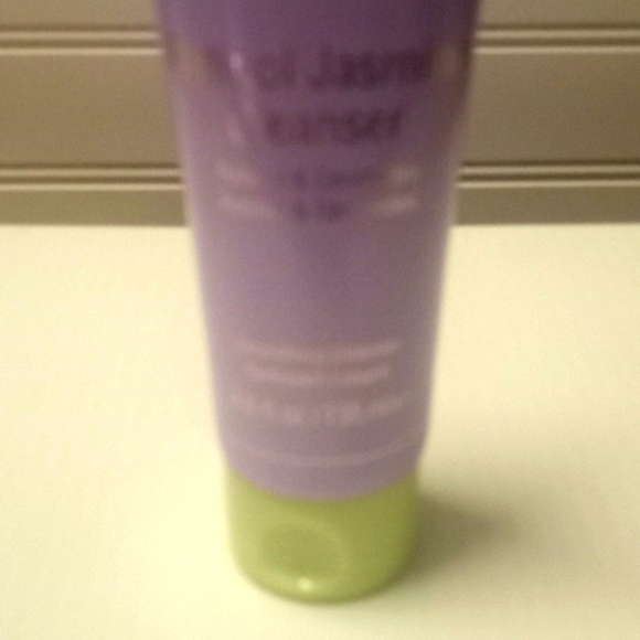 Pixi Skintreats Retinol Jasmine Cleanser-4.6 oz - Picture 7 of 10